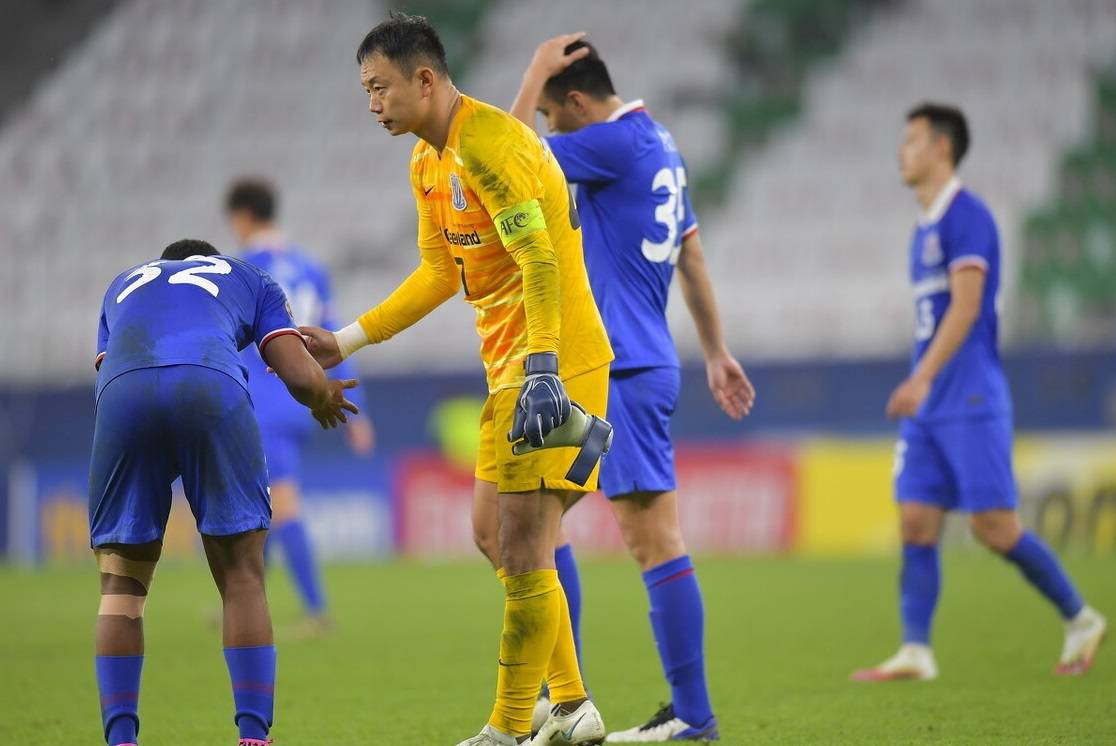 kok体育网页版- 歌手亚当兰特凌晨发文 