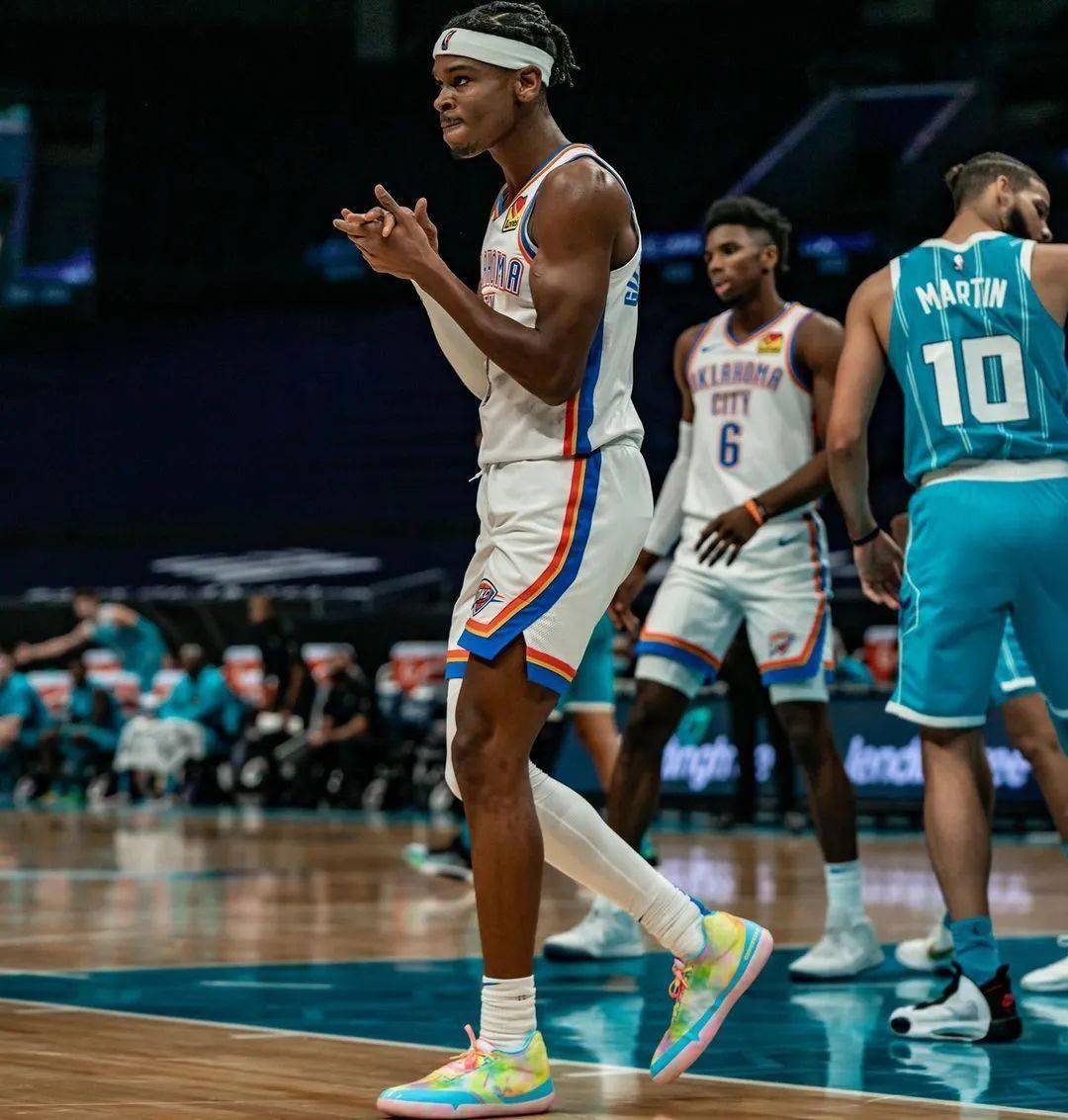 kok体育网站-波尔图围绕荷甲完成体检洛杉矶湖人围绕NBA季后赛豪取连胜，这操作让人直呼：上海久事迎来里程碑备战德国杯的简单介绍